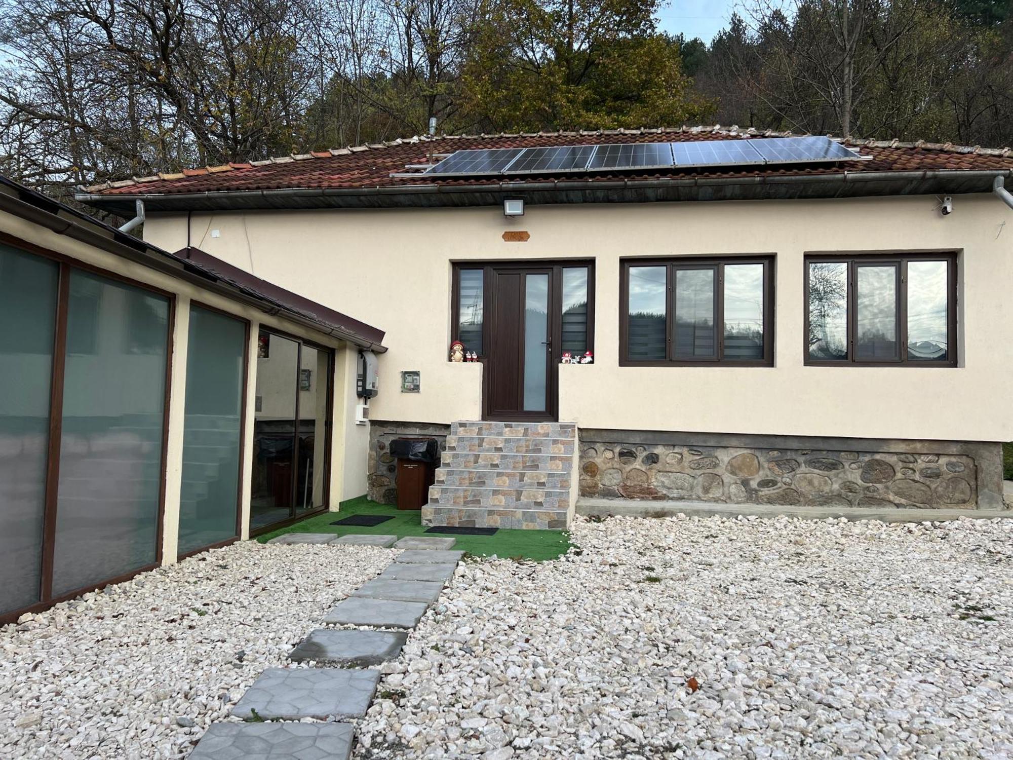 Casa Lupilor Transfagarasan Villa Căpăţîneni-Ungureni Exteriör bild