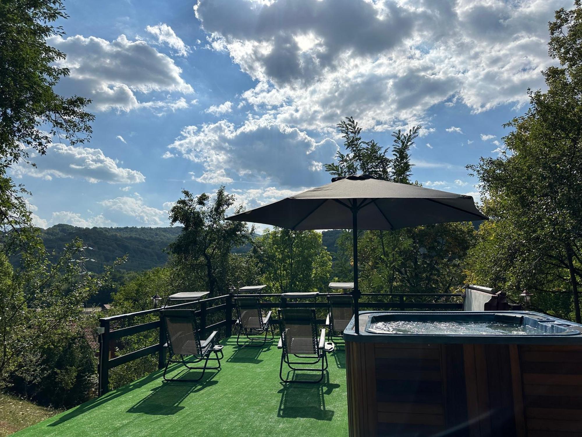 Casa Lupilor Transfagarasan Villa Căpăţîneni-Ungureni Exteriör bild